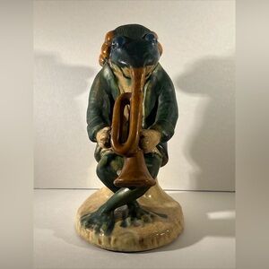 Vintage Ceramic Frog Playing Trumpet Instrument Toad Horn Green Suit 9”